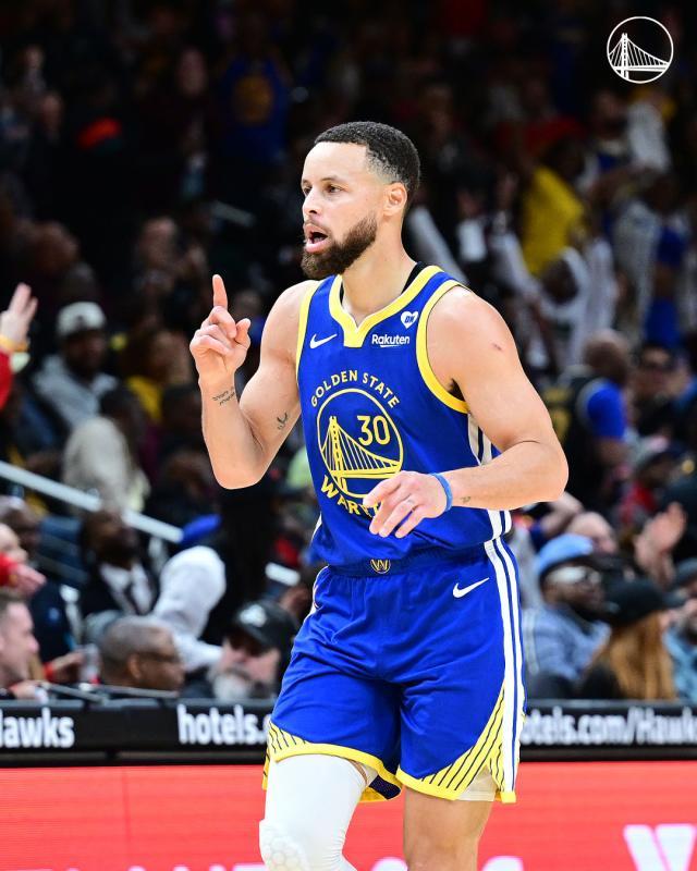 赛事直播-加入60分空砍群！嘴哥伤退克雷狂铁 谁来帮帮库里？