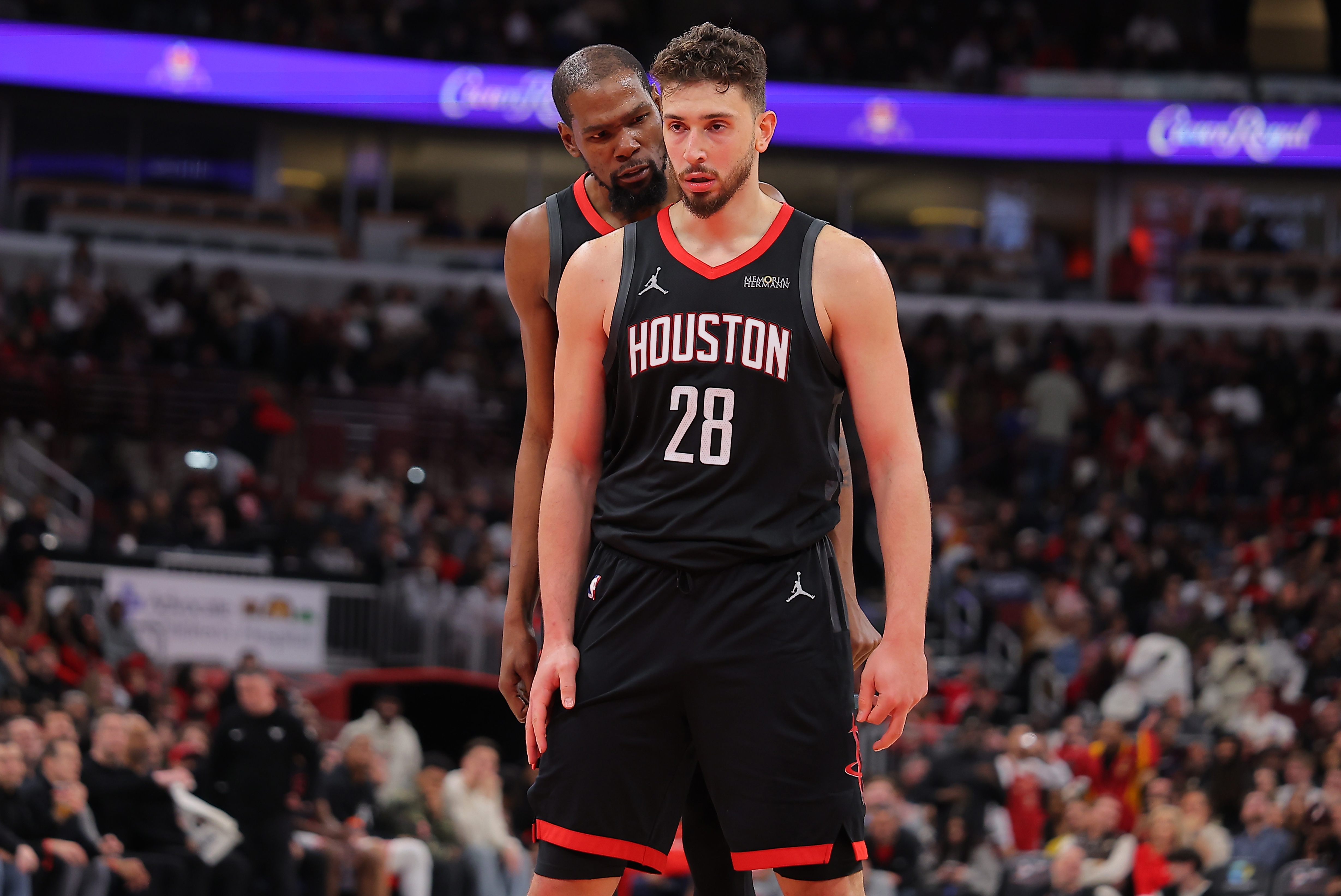 赛事直播-申京出手5次！KD：我不看什么第一或第二选择 我喜欢他的打球方式